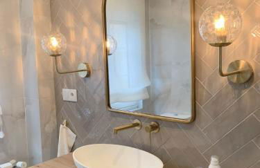 Lujoso apartamento boutique a estrenar con parking gratis - Foto 20