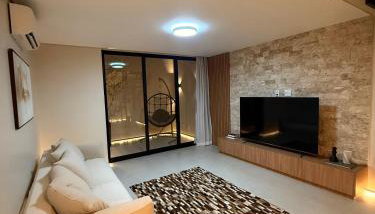 Casa Nova Ampla 3 Suítes e 1 Quarto - Foto 1