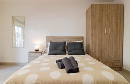 C23 Lovely 4 Bedroom close to Maria Zambrano - Foto 22