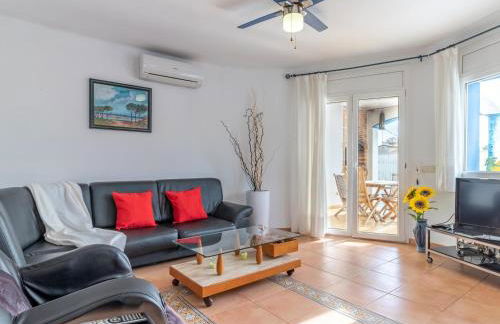 Casa de Vacaciones con Piscina, Jardín, A.A, Barbacoa, Wifi y Parking, Cerca de la Playa - ES-89-78 - Foto 4