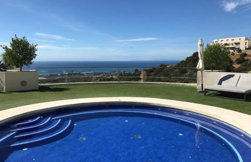 Spacious apartment with 3 pools & gym - Foto 14