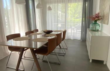 Modernes Ferienhaus mit 2 Balkonen, Terrasse und Garten ! - Foto 10