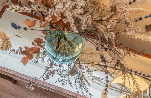 Georgian Elegance with Patio Garden West End - Pass the Keys - Foto 33