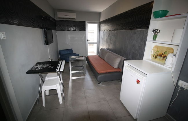 Rich Luxury Suites - Photo 33