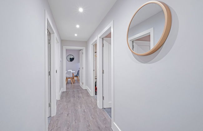 Crown Place 2 & 3 Bedroom Luxury Apts - Foto 63