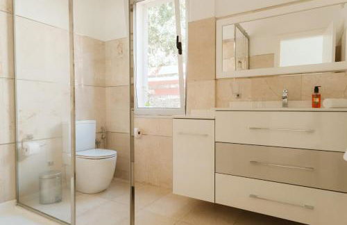 Villa Helene Tauro, Heated Pool, Wi-Fi, BBQ - Photo 53