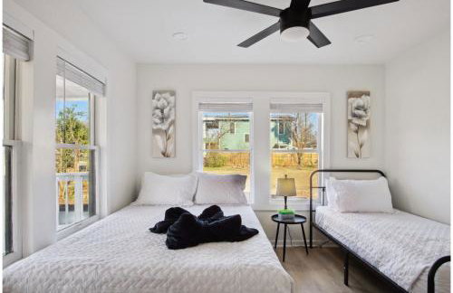 Stylish Spacious Comfort 4BR3BA Downtown Gem - Foto 14