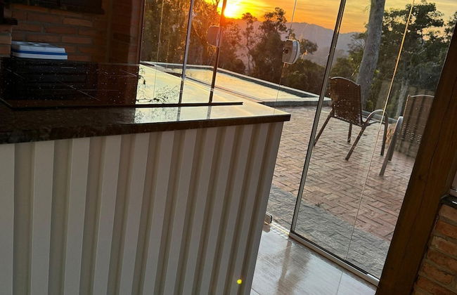 Recanto dos Pássaros na Serra em Rancho Queimado com Piscina Aquecida - Foto 36