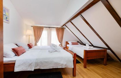 Gorgeous Home In Rovisce - Foto 22