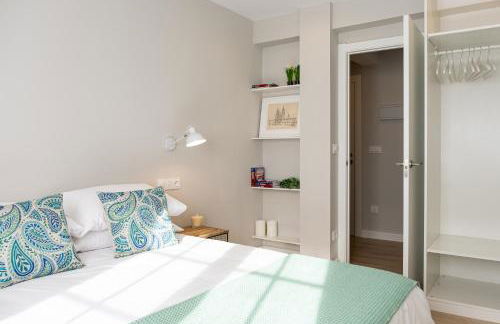 Apartamento de diseño centrico con terraza espectacular - Photo 35