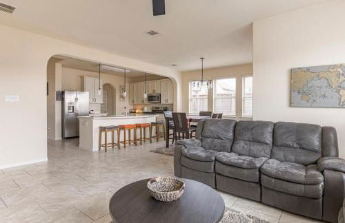 Sleeps 8 comfortably! Super location! - Foto 11