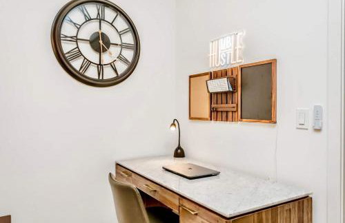 Ultra Modern Luxury - New Construction 4 Bedrooms - Photo 42