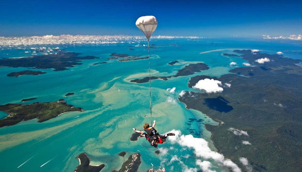 Desplegando el paracaídas