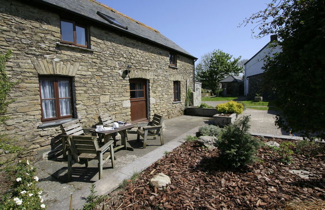 Polean Farm Cottages - Photo 1