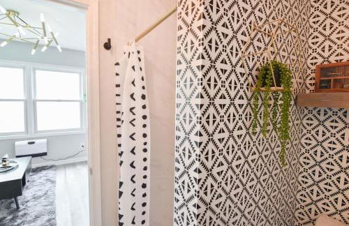 Charlotte tiny Home getaway 5 min to lake Wylie - Foto 4