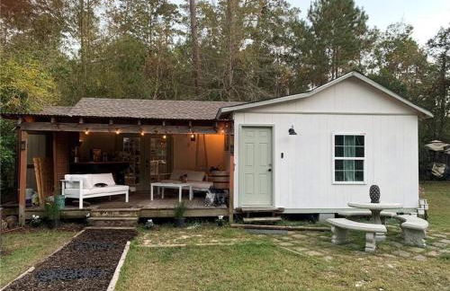 Plenty Parking for Boat ,RV, Trailers w Cars Cozy 2 BDRM COTTAGE - Foto 11