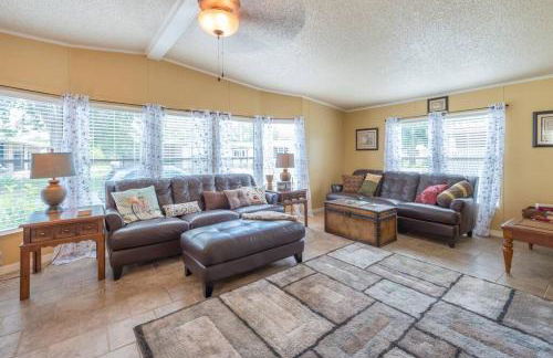 Disney Backyard Oasis - Foto 40