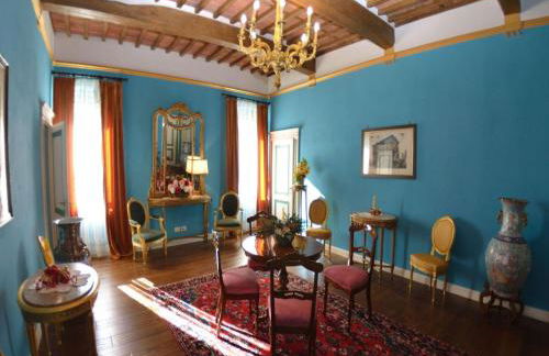 Villa in Uzzano with Private Pool & Garden - Foto 14