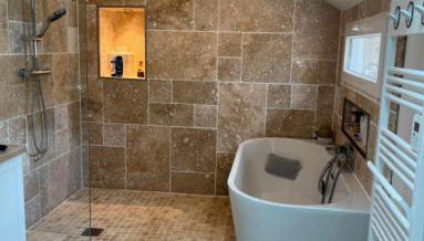 MAISON CENTRE D'ARNAGE idéal 24h du Mans et Le Mans classic - Photo 2, Shower