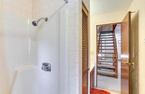 Cozy Black Hills Nature Retreat with Private Deck! - Foto 27