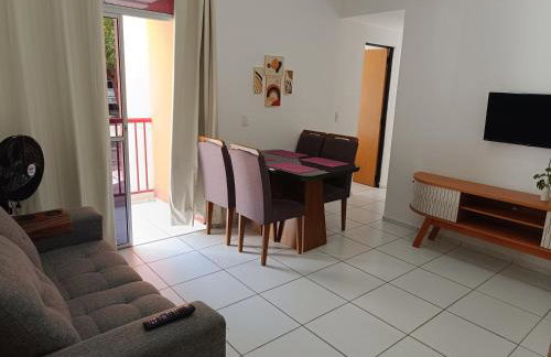AP 102 Acolhedor situado na Zona Leste, com 3 quartos sendo 1 suíte - Foto 1