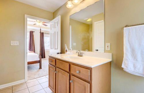 Louisville Area Home Deck, Fire Pit, Creek! - Foto 17