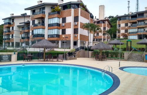 Segurança e conforto na Praia Brava a 100 do mar - Condomínio Curimã - Foto 1