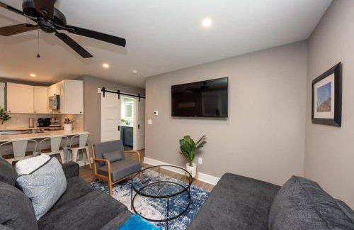 Brand New 2 bedroom close to OC Beach & Downtown - Photo 5