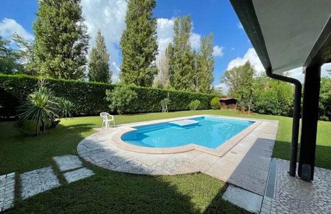 Fantastic Villa With Pool Surrounded by Nature - Foto 1
