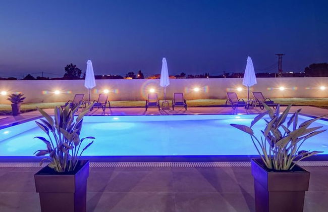 Nimar Luxury Villa - Private Swimming Pool - Foto 33