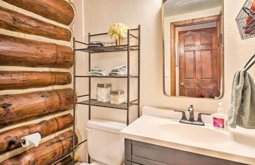 Classic Colorado Log Home with Mountain Views! - Foto 20