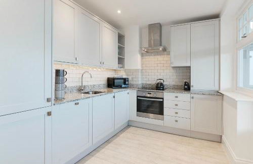 Jurassic View Apartment - Photo 23