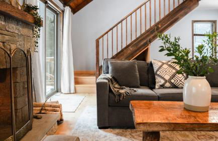 Catskills Mountain Home Near Windham w Fireplace Open Living Deer Run Lodge by AvantStay - Foto 9