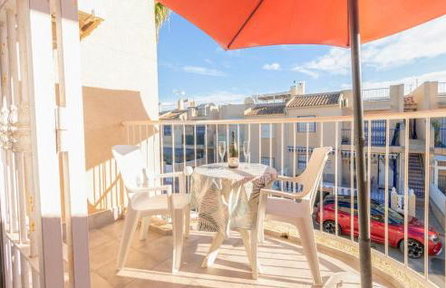 Amazing Apartment In Torrevieja - Foto 6