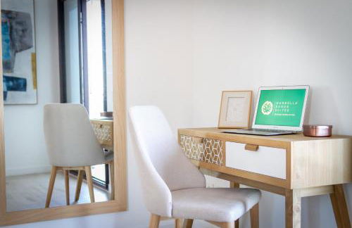 MARBELLA BANUS SUITES - Harbour Seafront Apartment - Foto 23