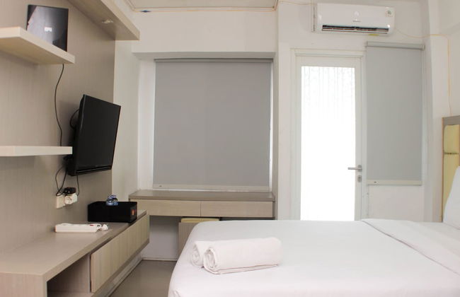 Cozy And Simply Studio At Grand Sentraland Karawang Apartment - Photo 2