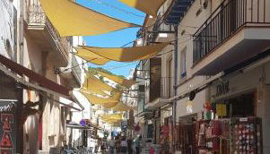 Casa cómoda y equipada para 6 en centro pueblo - Foto 4