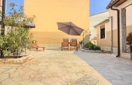 Mimoza Old Town Pula Apartments - Photo 130