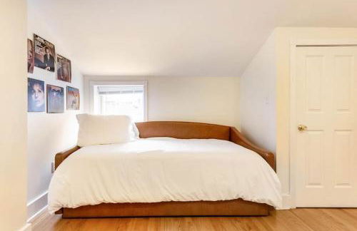 The Brick House Wooster Sq at Yale with Skyline Deck and WD - Foto 14