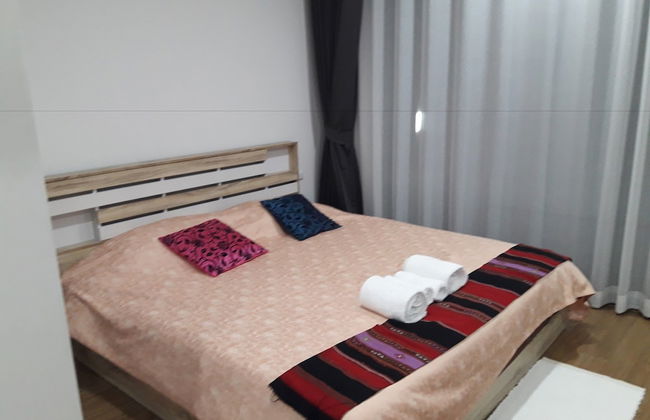 New Loft Modern Home - Photo 3