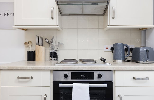 JOIVY Beautiful 2-Br Mews Home, Near Princes Street - Foto 12