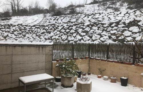 Apartamento con jardin - Photo 18