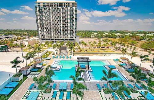 DOWNTOWN DORAL, FLORIDA. NEW CONDO STYLE RESORT. - Foto 35