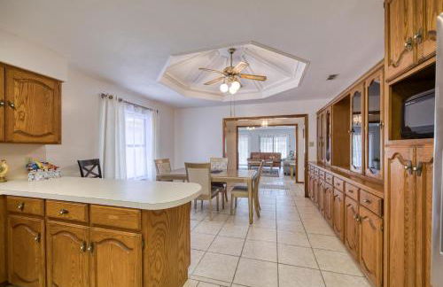 Bright Pharr Getaway Spacious Family Home w Garage and WiFi - Foto 17