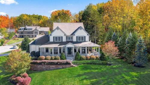 Artemis Lakehouse - Hot Tub, Lakefront & Racetrack - Photo 4