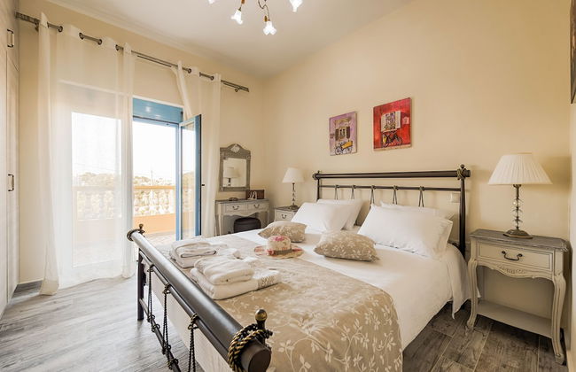 Lindos Luxury Retro Villas - Photo 11