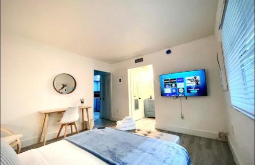 Miami International Airport 1 - Photo 28