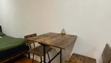 Union Square Studio with Kitchen -Shared Bathroom - Foto 4