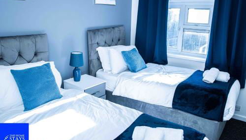 2ndHomeStays-Walsall- A Charming 3-Bed Home with Landscape View - Suitable for Contractors and Families -Large Parking for 3 Vans - Sleeps 7- 7 mins to J10 M6 and 21 mins to Birmingham - Foto 3