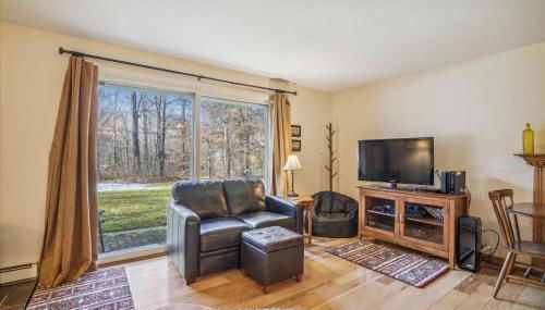 Cozy One-Bedroom Edgemont Condo with Ski Access & Fireplace B3 - Foto 2